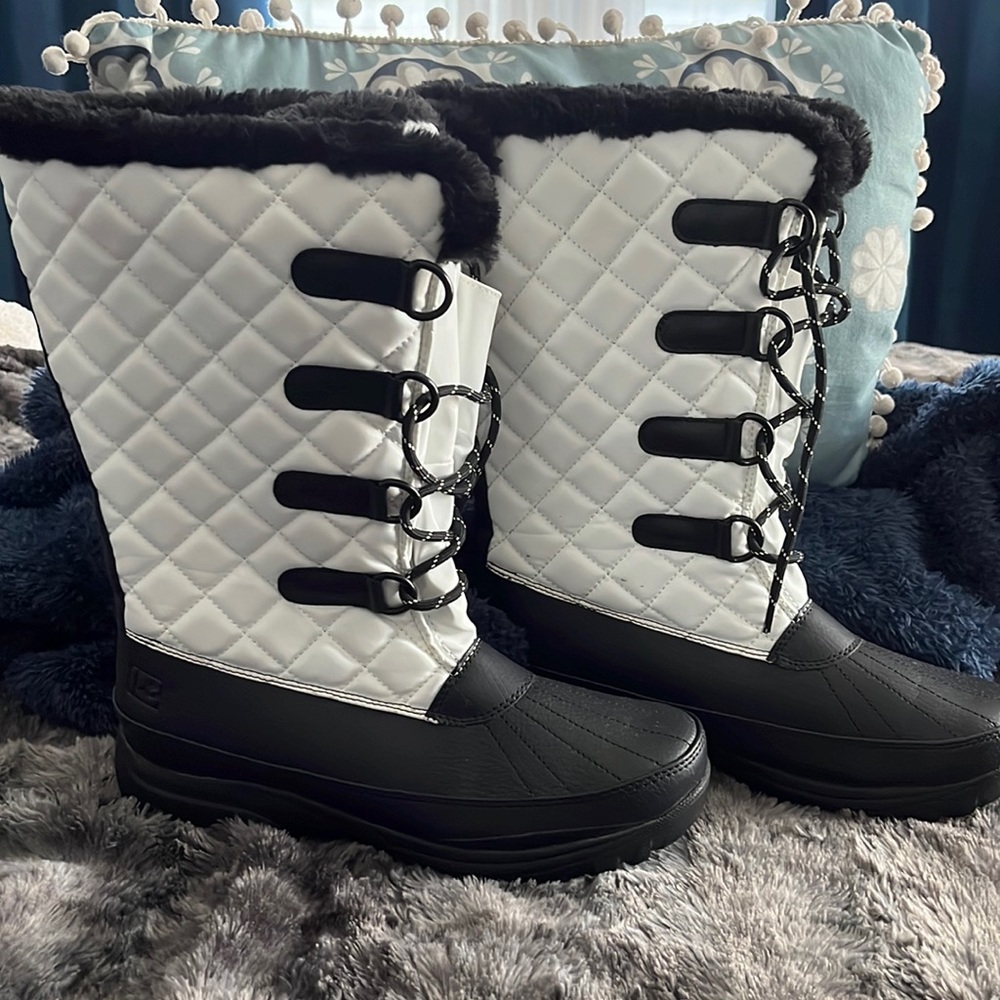 Rugged Outback Snow Boots